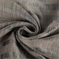 Der hochwertige Vorhangstoff Jacquard Linux in eleganten Grautönen besticht durch seine aufwendige Webtechnik und eine moderne, grafische Optik. Mit einer Breite von 154 cm eignet sich dieser blickdichte Dekostoff ideal für Vorhänge, Kissen oder stilvolle