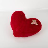 90344-Plueschkissen-Herz-rot-32x25cm-von-La-Vida-IMG-2038_1.jpg Herz Plüschkissen in Rot – Die perfekte Geschenkidee für Verliebte Vollansicht