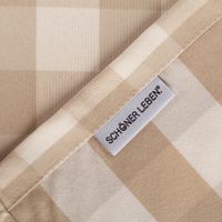 90368-Tischdecke-Karos-beige-weiss-in-versch--Groessen-von-SCHoeNER-LEBEN--IMG-8573.jpg Markenetikett der Tischdecke von SCHÖNER LEBEN., hochwertige Verarbeitung und sorgfältig vernähte Kanten.