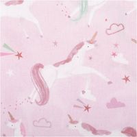 Baumwollstoff in Rosa mit zauberhaftem Einhorn-Print, bunten Sternen und Wolken – exklusives Design aus Frankreich, ideal für Kinderprojekte - Nahaufnahme