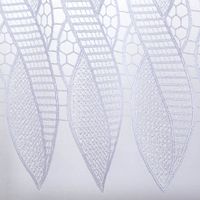 90502-Scheibengardinen-Meterware-Makramee-Spitze-naehfrei-weiss-30cm-Hoehe--MG-3740.jpg Hochwertige Scheibengardinen Meterware Makrameé-Spitze nähfrei weiß 30cm Höhe bestechen durch ihr filigranes Blatt-Design und die praktische, montagefertige Verarbeitung direkt für die Stange - Nahaufnahme des unteren Ende