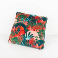 90520-Kissen-Morelia-aus-Samt-mit-Kederumrandung-orange-gruen-45x45cm--MG-3174.jpg Kissen Morelia Samt mit Kederumrandung – Exotisches Dekokissen 45x45 cm in Orange-Grün Vollansicht