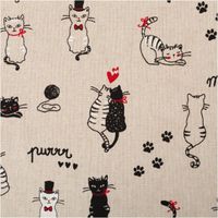 90549-Dekostoff-Halbpanama-Cats-Life-natur-rot-schwarz-1-4m-Breite--MG-4968.jpg Dekostoff Halbpanama Cats Life – originelles Katzen-Motiv auf hochwertigem Baumwollstoff Nahaufnahme des Stoffes