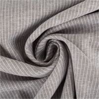 90606-Leinen-Baumwollstoff-Chambray-Nadelstreifen-meliert-khaki-gruen-1-38m-Breite--MG-3302.jpg Chambray Stoff aus Leinen und Baumwolle mit Nadelstreifen-Dessin in meliertem Khaki-Grün - Ideal für sommerliche Mode & natürliche Wohntextilien kunstvoll eingedreht in Falten