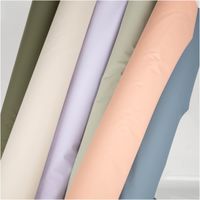 90636-Regenjackenstoff-wasserdicht-soft-uni-beige-145cm-Breite--MG-4181.jpg Regenjackenstoff wasserdicht soft uni beige – Perfekt für Regenkleidung und mehr! mit anderen Stoffen in Szene gesetzt