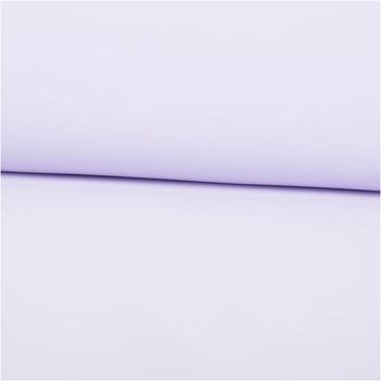 Regenjackenstoff wasserdicht soft uni flieder – Perfekt für Regenkleidung und mehr! ausgerollt und glatt liegend