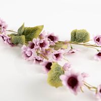 90837-Kunstblume-violett-107cm-von-Clayre-und-Eef--MG-5675.jpg Kunstblume violett 107 cm von Clayre & Eef – Natürliche Schönheit ohne Pflegeaufwand liegende Blume