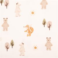 Jersey Stoff aus Baumwolle mit Digitaldruck Forest Animals in Weiß – Weicher & elastischer Stoff für einzigartige Nähprojekte Nahaufnahme des Stoffes