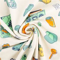 Jersey Stoff aus Baumwolle mit Cool Vibes Print – Weicher & elastischer Stoff für einzigartige Nähprojekte kunstvoll eingedreht in Falten