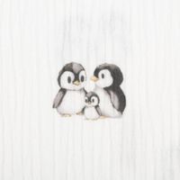 Musselin Stoff Bio Baumwolle Digitaldruck Pinguin Weiß – Perfekt für zauberhafte Nähprojekte Nahuafnahme des Stoffes