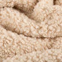 90969-Teddystoff-Boucle-grob-helles-Beige-145cm-Breite--MG-5620.jpg Teddystoff Bouclé Grob – Helles Beige, 145 cm Breite – Perfekt für die Herbst-/Wintersaison! stilvoll und harmonisch drapiert