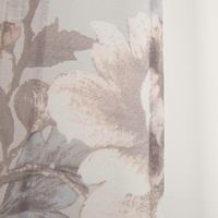Vorhang mit Ösen – Halbtransparent mit Leinenstruktur und Blumendessin in Grau | 135x245 cm mit Naht