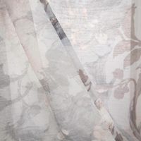 91028-Vorhang-mit-oesen-halbtransparent-Leinenstruktur-Blumen-grau-135x245cm--MG-9405.jpg Vorhang mit Ösen – Halbtransparent mit Leinenstruktur und Blumendessin in Grau | 135x245 cm mit Rueckseite