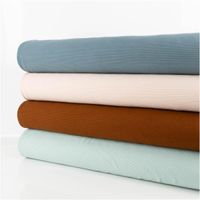 Rippjersey Ottoman Uni Beige – Hochwertiger, elastischer Jersey-Stoff für vielseitige Nähprojekte mit anderen Stoffen in Szene gesetzt