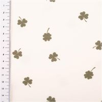 91127-Jersey-Stoff-Baumwolljersey-Kleeblatt-wollweiss-gruen-1-50m-Breite--MG-5886.jpg Jersey Stoff Baumwolljersey mit kleinen Kleeblättern – Weich, elastisch & hautfreundlich in Wollweiß und Grün (/1,50 m Breite) mit Massband