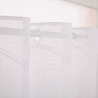 Scheibengardine in Leinenoptik mit Blumen-Stickerei, 45x145 cm. Kürzbar ohne Nähen, mit Schnittkante. Natürlich, transparent, ideal für Landhausstil oberes Ende Nahaufnahme