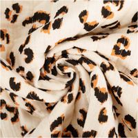 Steppstoff Fauve aus Musselin Stoff mit Leo-Print in Beige – herrlich weich und beidseitig verwendbar! kunstvoll eingedreht in Falten