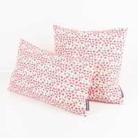 91275-Kissenhuelle-Mini-Blumen-weiss-pink-in-versch--Groessen-von-SCHoeNER-LEBEN---MG-6990.jpg Wunderschöne Kissenhülle mit fröhlichem Mini Blumen-Print aus Baumwolle in verschiedenen Größen oder nach Maß von SCHÖNER LEBEN. 30x50cm mit 50x50cm