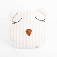 Kinderkissen Bär aus Baumwolle – Weiß/Beige – 35x35cm von vorne