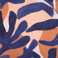 91315-Baumwollstoff-Satin-Stoff-Cotton-Satin-Digital-Leaves-blau-1-48m-Breite--MG-0159.jpg Baumwollstoff Satin – Digital Leaves Blau | 1,48 m Breite | 100 % Baumwolle Nahaufnahme des Stoffes