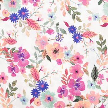 Viskose Stoff Flowers mit Blümchen-Digitalprint und Lurex-Akzenten in Gold für sommerliche Outfits Nahaufnahme des Stoffes
