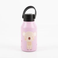 Trinkflasche „Marta Munté Koala Cotton Candy“ von Runbott – rosafarbene Edelstahlflasche mit BPA-freiem schwarzen Deckel und süßem Koala-Design, in Szene gesetzt auf hellem Untergrund