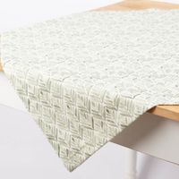91429-Tischdecke-aus-Baumwolle-mit-Aquarell-Ornamenten-in-Weiss-und-Gruen-in-versch--Groessen-von-SCHoeNER-LEBEN---MG-2661.jpg Moderne Tischdecke aus Baumwolle mit Aquarell Ornamenten in Weiß und Grün in zwei Größen oder nach Maß von SCHÖNER LEBEN. Detail Tischkante