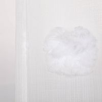 91442-oesenvorhang-Leinenoptik-mit-Pompons-uni-weiss-140x260cm--MG-1164.jpg Ösenvorhang in Leinenoptik mit Pompons – Weiß, 140x260 cm Nahaufnahme