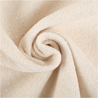 Boucle Polsterstoff Doha mit easy clean Fleckschutz und Petproof in uni Wollweiß mit 145cm Stoffbreite kunstvoll eingedreht in Falten