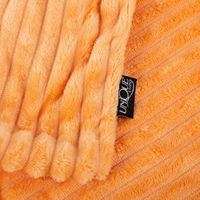 91680-Kissenhuelle-aus-Pluesch-in-Cordoptik-Streifen-Apricot-45x45cm--MG-0716.jpg Kuschelweiche Kissenhülle aus Plüsch mit breiten Cord-Streifen in Apricot 45x45cm mit Rueckseite