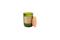 91863-Duftkerze-Sojakerze-Eco-Mandarine-und-Lavender-von-Paddywax-EG02EU.jpg Studioaufnahme: Paddywax Duftkerze Mandarine & Lavender mit Holzdeckel