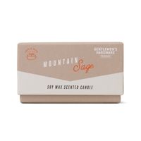 Verpackung der Mountain Sage Sojawachskerze von Gentlemen’s Hardware mit Triple-Wick-Hinweis