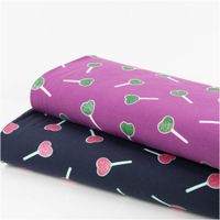 Jersey Stoff mit Glitter Lollypops – für süße Nähideen mit Wow-Effekt mit anderem Stoff praesentiert