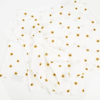 91993-Stoffservietten-4er-Set-Musselin-Blueten-weiss-gelb-40x40cm-von-SCHoeNER-LEBEN----MG-3700.jpg Musselin Stoffservietten 4er Set Blüten weiß gelb – SCHÖNER LEBEN. 40x40cm drapiert