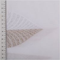 Der hochwertige Gardinenstoff Leinenstruktur mit Scherli Blätter weiß taupe 300cm Breite besticht durch sein elegantes Blattdesign. Ideal für raumhohe Vorhänge und stilvolle Fensterdekorationen - mit Massband