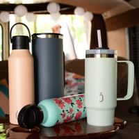 92090-Isolierkanne-Runbott-Jug-1500ml-mit-Henkel-ocean-geschmacksneutral--BPA-frei-mit-Keramikbeschichtung-Camper2025--13-von-16-.jpg Runbott Flaschen in verschiedenen Ausführungen und Farben