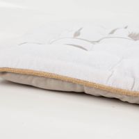 Sitzkissen 38x38x4cm – Weiß mit Pampasgras-Druck & Keder von der Seite