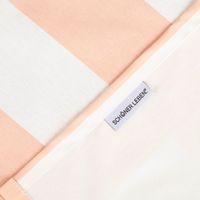 92135-Tischlaeufer-aus-Baumwolle-mit-Streifen-peach-ecru-40x160cm-von-SCHoeNER-LEBEN--IMG-6133.jpg SCHÖNER LEBEN. Label am peach-ecru gestreiften Tischläufer aus Baumwolle.