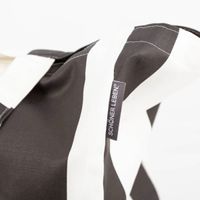 92148-Tasche-Shopper-aus-Baumwolle-mit-Streifen-schwarz-ecru-von-SCHoeNER-LEBEN--IMG-6254.jpg Tasche Shopper aus Baumwolle mit Streifen schwarz ecru von SCHÖNER LEBEN. Detailansicht Label