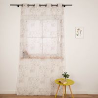 92203-oesenvorhang-Blumen-abstrakt-Voile-weiss-beige-135x260cm-IMG-5023-Bearbeitet-7.jpg Transparenter Ösenvorhang aus Voile in Weiß und Beige mit abstraktem Blumenmuster, leicht und dekorativ für helle, freundliche Wohnräume - Vollansicht zugezogen