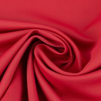 92333-Verdunklungsstoff-Vorhangstoff-einfarbig-grenadine-rot-2-80m-Breite-92333-Verdunklungsstoff-Dim-Out-Vorhangstoff-Verdunklung-einfarbig-grenadine-rot-1-40m-Breite-85432-Verdunklung_7.jpg Verdunklungsstoff grenadine rot, dekorativ im Kreis gelegt, um Stofffall und Weichheit zu zeigen.