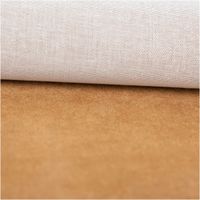 Mikrofaser Polsterstoff in Uni Camel. Weich, langlebig und vielseitig nutzbar für Möbel, Sitzpolster, Kissen und moderne Wohnaccessoires - ausgerollt und glatt liegend