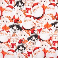 French Terry Stoff in Weiß mit fröhlichem Weihnachtsmotiv: rote Weihnachtsmänner, Rentiere mit Schals, Kätzchen und Hunde in Mützen, verspielt und bunt - Vollansicht