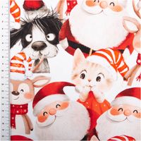 92430-French-Terry-Christmas-Family-weiss-rot-145cm-IMG-6706.jpg French Terry Stoff in Weiß mit fröhlichem Weihnachtsmotiv: rote Weihnachtsmänner, Rentiere mit Schals, Kätzchen und Hunde in Mützen, verspielt und bunt - mit Massband