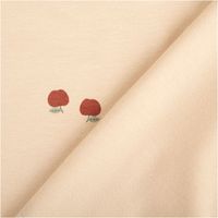 Beiger Baumwolljersey mit kleinen roten Äpfeln und grünen Blättern als Muster. Weicher, elastischer Jersey – ideal für Kinderkleidung und Shirts - mit Rueckseite