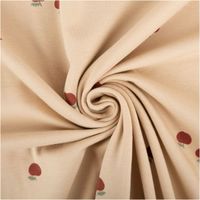 92525-Jersey-Stoff-Baumwolljersey-aepfel-beige-rot-1-50m-Breite-IMG-7489.jpg Beiger Baumwolljersey mit kleinen roten Äpfeln und grünen Blättern als Muster. Weicher, elastischer Jersey – ideal für Kinderkleidung und Shirts - kunstvoll eingedreht in Falten