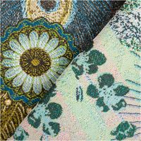 92526-Jacquard-Dekostoff-Peacock-Extravagant-Pfau-blau-gruen-1-4m-Breite-IMG-7699.jpg Jacquard Dekostoff mit opulentem Muster, zeigt farbenprächtige Pfauen in Blau und Grün, goldene Ornamente, Blumen und Blätter auf dunklem Hintergrund - mit Rueckseite