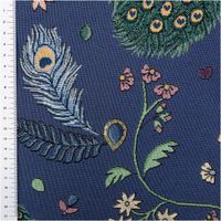 92527-Gobelin-Premium-Dekostoff-Peacock-Garden-Dream-Pfau-Blumenranken-blau-1-4m-Breite-IMG-7711.jpg Gobelin Premium Dekostoff blau mit detailreichen Pfauen, Blumenranken, Blättern und Schmetterlingen, reich verziert, edler floraler Tierprint - Detailaufnahme mit Massband