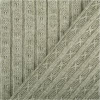 92590-Strickstoff-lindgruen-mit-silberfarbigen-Glitzereffekten-330g-qm-138cm-Breite-IMG-7467.jpg Strickstoff in Lindgrün mit feinen silberfarbenen Glitzereffekten. Elastisch, weich und stilvoll für Kleidung und kreative Nähprojekte - mit Rueckseite