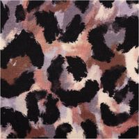 Baumwolljersey von Poppy Fabrics mit abstraktem Leopardenmuster in Schwarz, Lila und Braun auf hellem Hintergrund - Nahaufnahme